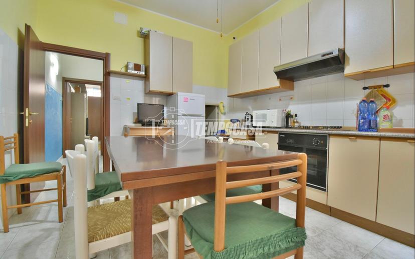 Casa indipendente in Via Bramante 42, Porto Recanati — foto 3 di 5
