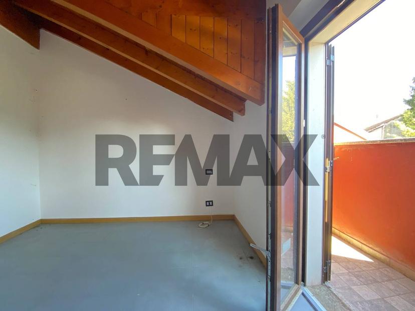 Casa indipendente in Via Torino 10, Arona — foto 3 di 5
