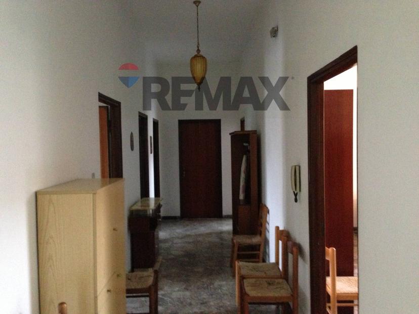 Trilocale in Via Magna Grecia 15, Roseto Capo Spulico — foto 5 di 5