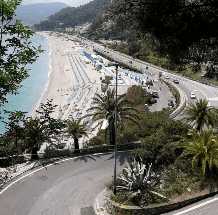 Villa bifamiliare, Bergeggi
