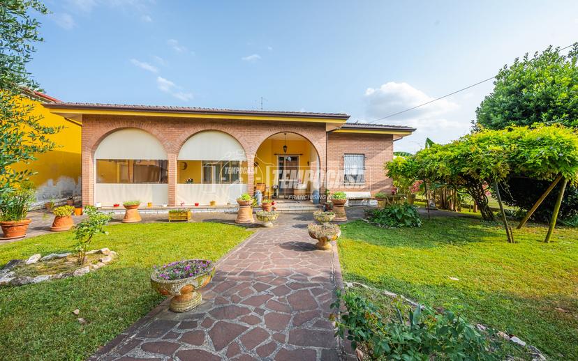 Casa indipendente, Concordia sulla Secchia