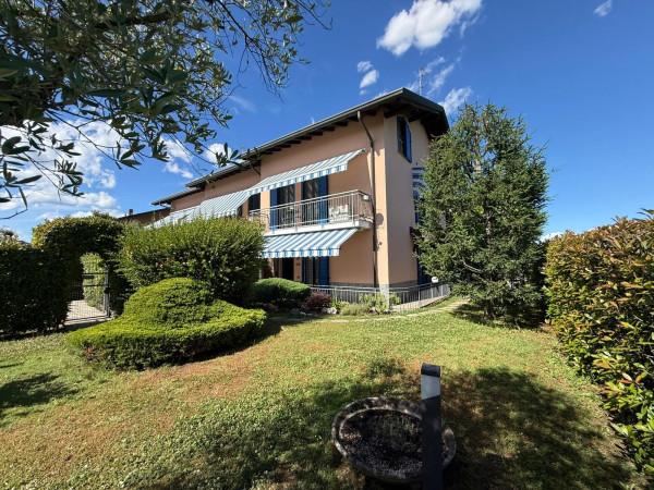 Villa a schiera in Via Monte Resegone 12e, Novedrate — foto 2 di 5