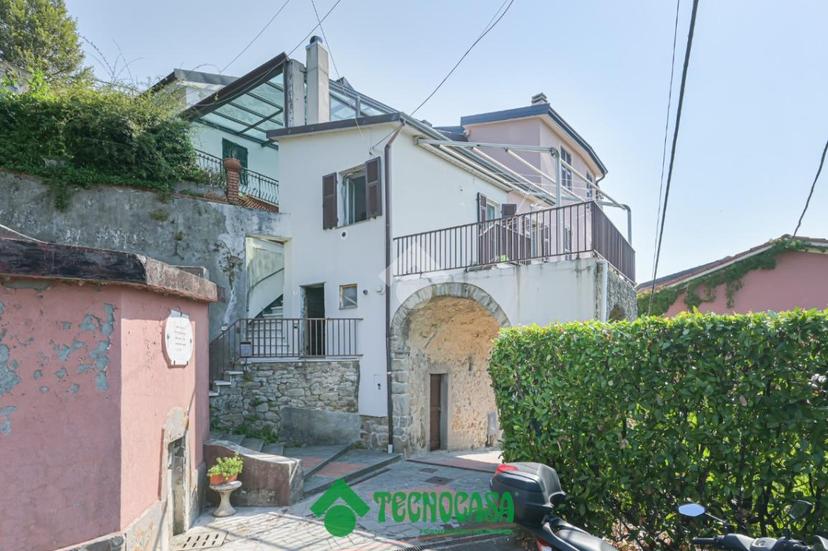 Casa indipendente in Via della Chiesa 1, Follo — foto 4 di 5
