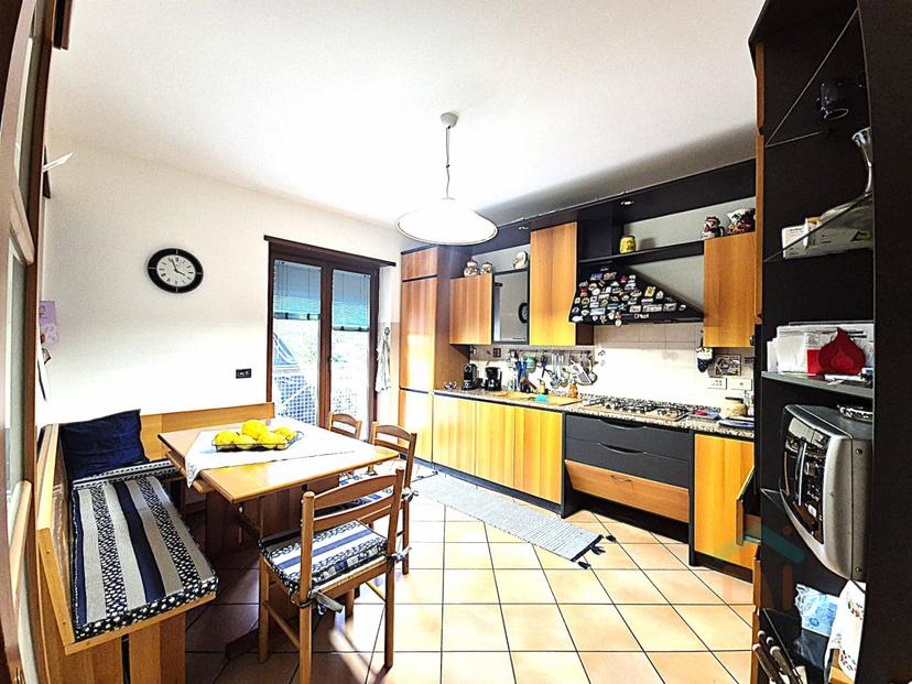 Villa a schiera in VI 2 Giugno 24, Staranzano — foto 3 di 5