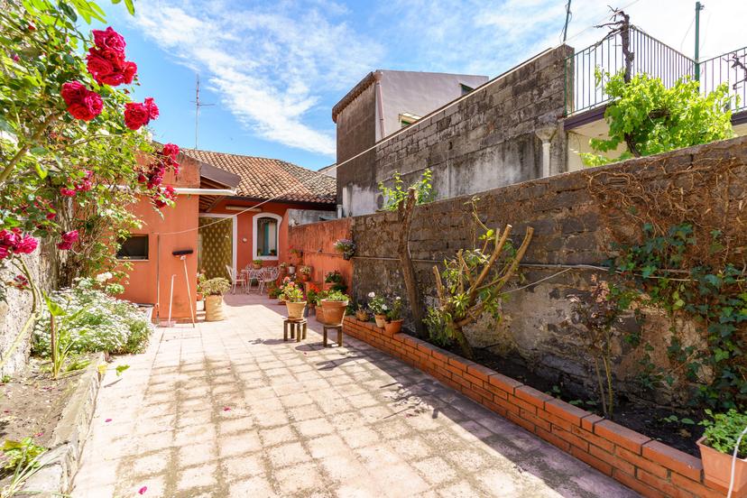 Casa indipendente in Via Vittorio Emanuele 20, Viagrande — foto 2 di 5