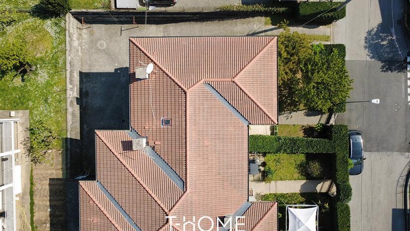 Villa trifamiliare, Romano d'Ezzelino — foto 3 di 5