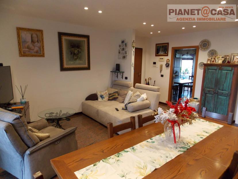 Appartamento in Via Puglia, Martinsicuro