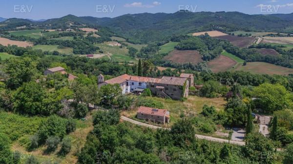 Casale in Viale Umbria, Città di Castello — foto 3 di 5