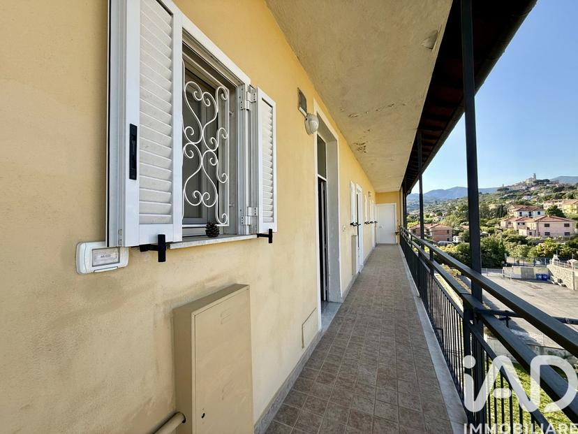 Bilocale in Via Seuda 35, Diano Castello — foto 4 di 5