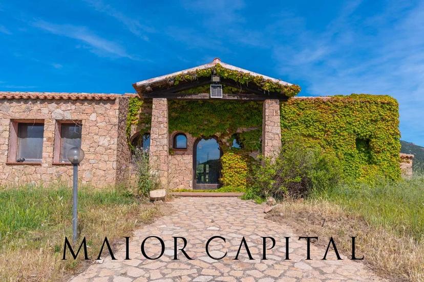 Villa, Trinità d'Agultu e Vignola — foto 4 di 5