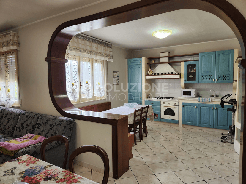 Casa indipendente in Via dei Broli, Gazzaniga — foto 3 di 5