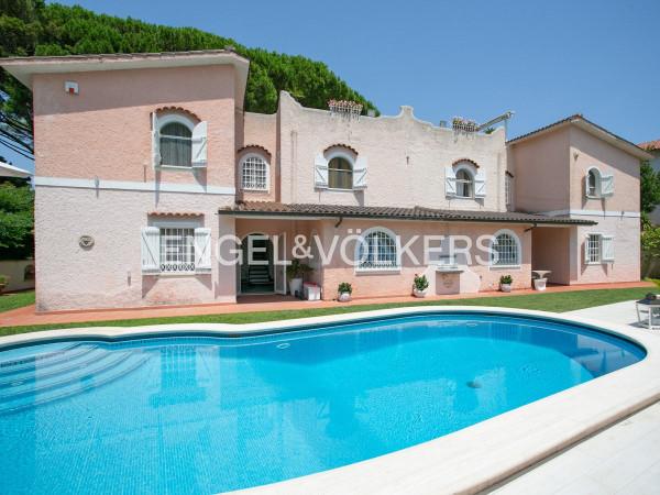 Villa bifamiliare in Via Eea, San Felice Circeo — foto 2 di 5