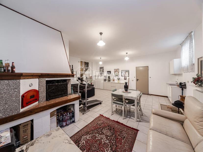Quadrilocale in Via Luciano Manara 39, Muggiò — foto 5 di 5
