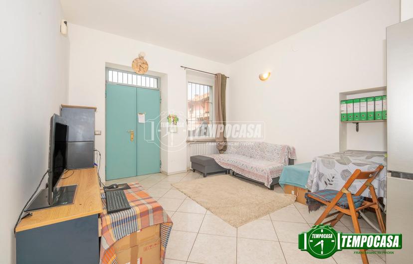 Bilocale in Via Salazar, Locate di Triulzi — foto 4 di 5