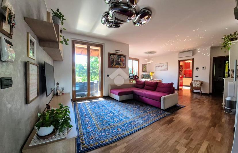 Villa a schiera in Via Alfonso Marelli 52, Monza