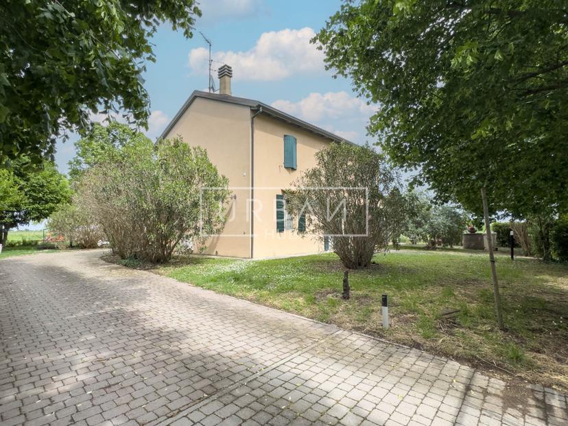Casa indipendente in Via Lughese, Forlì — foto 5 di 5