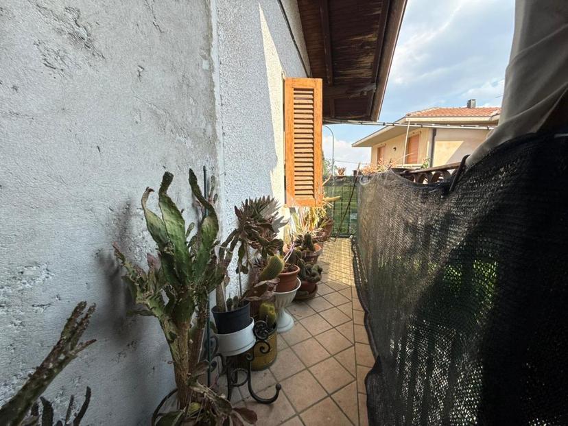 Casa indipendente in Via degli Alpini 38, Alzano Lombardo — foto 3 di 5