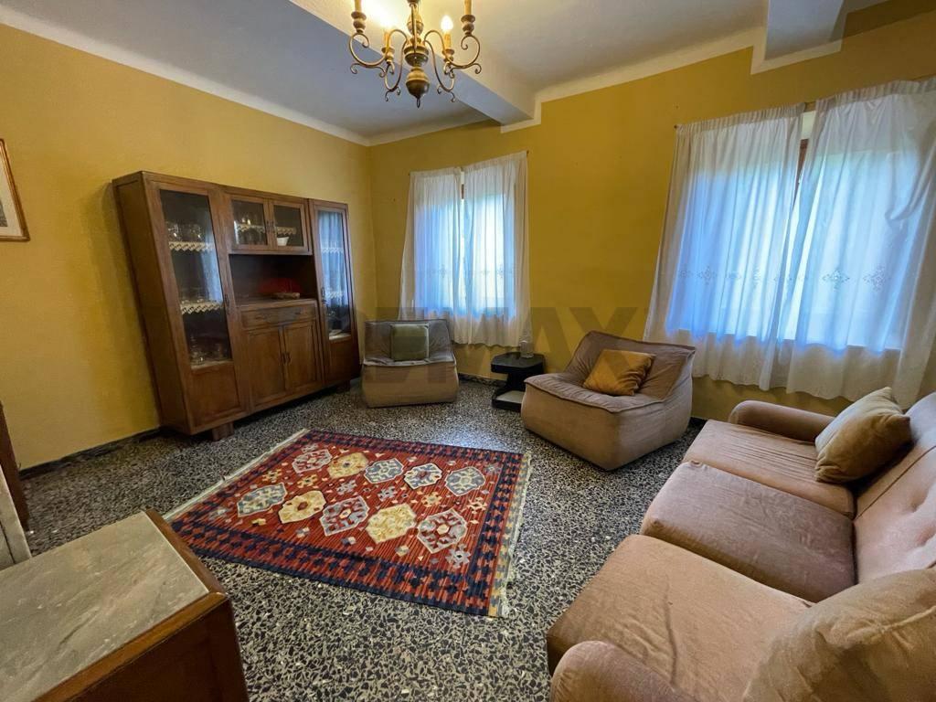 Casa indipendente, Borgo a Mozzano