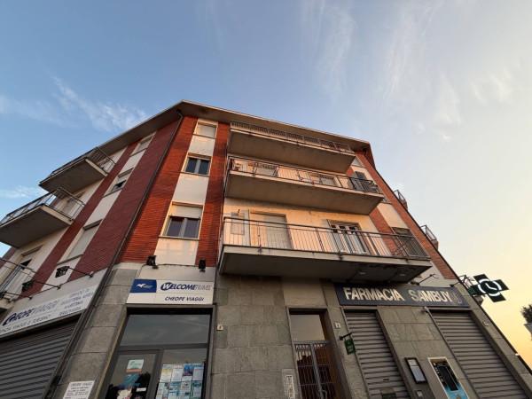 Trilocale in Via Rivodora 2, San Mauro Torinese — foto 2 di 5