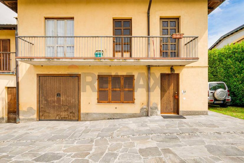 Trilocale, Barasso — foto 2 di 5