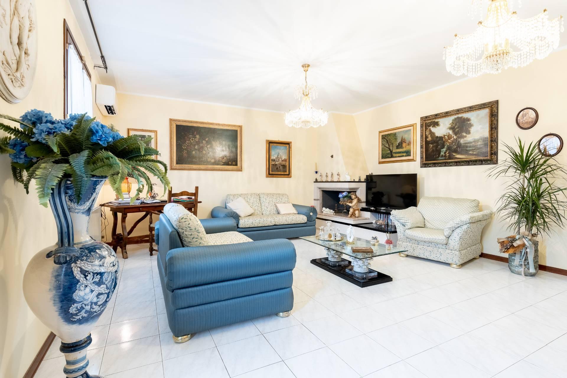 Villa in Via della Chiusa, Vecchiano
