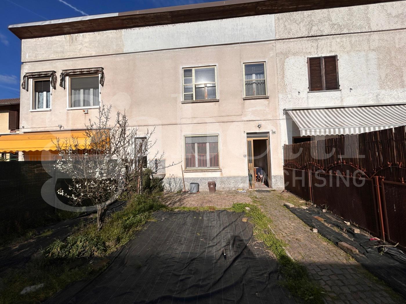 Terratetto unifamiliare in Valle 58, Borgo San Siro