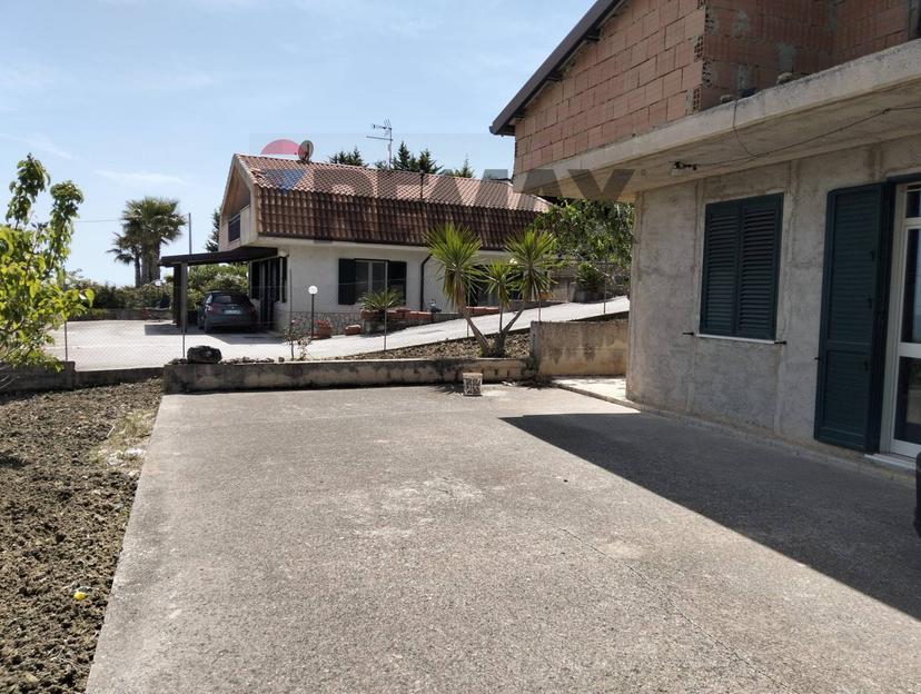 Villa in Via Germanò, Mussomeli — foto 3 di 5
