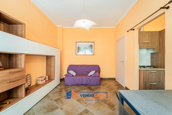 Bilocale in Viale Giovanni Battista Perata 124, Albissola Marina — foto 3 di 5