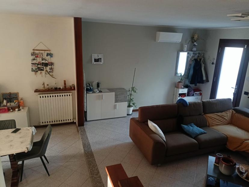 Villa in Viale Orsola, Caorso — foto 5 di 5