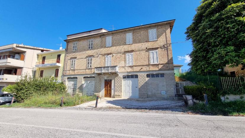 Casa indipendente in Via Roma 18, Acquaviva Picena — foto 2 di 5