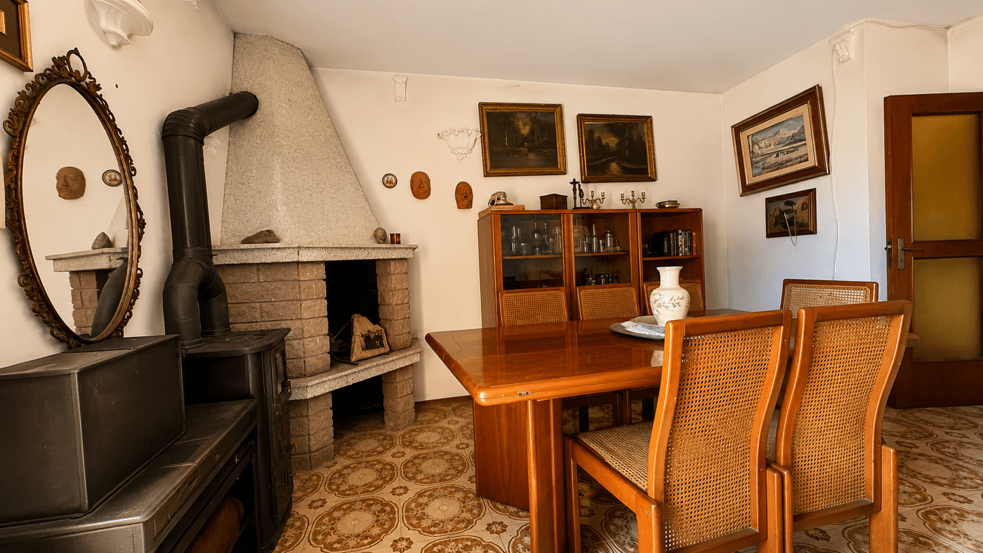 Villa trifamiliare in Via Valle della Vigna  1, Torre Cajetani