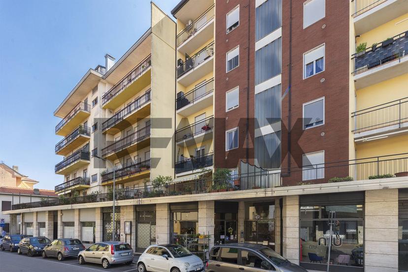 Trilocale in Via Oberdan 158, Ferno — foto 3 di 5