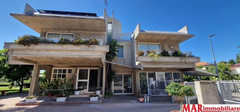 Villa in Via Tigri, 4, Montesilvano — foto 4 di 5