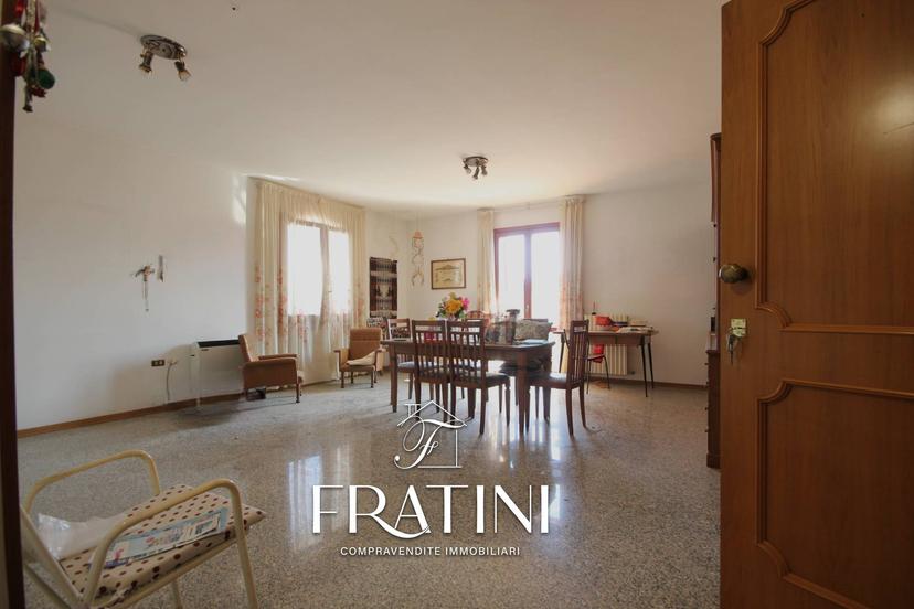 Casa indipendente in Strada Provinciale 17 56, Sant'Omero — foto 3 di 5