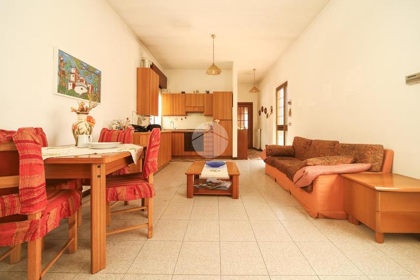 Bilocale in Via Pietro Verri 81, Biassono — foto 2 di 5