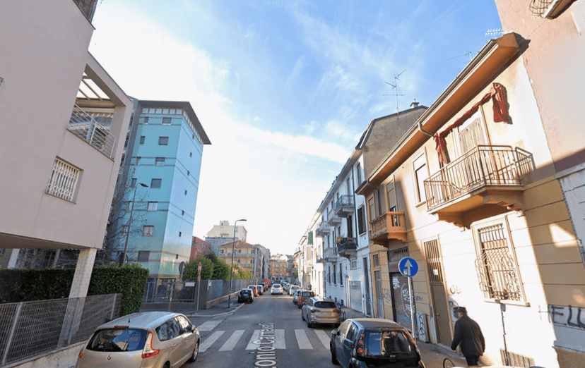 Trilocale in Via Privata Imola, Milano