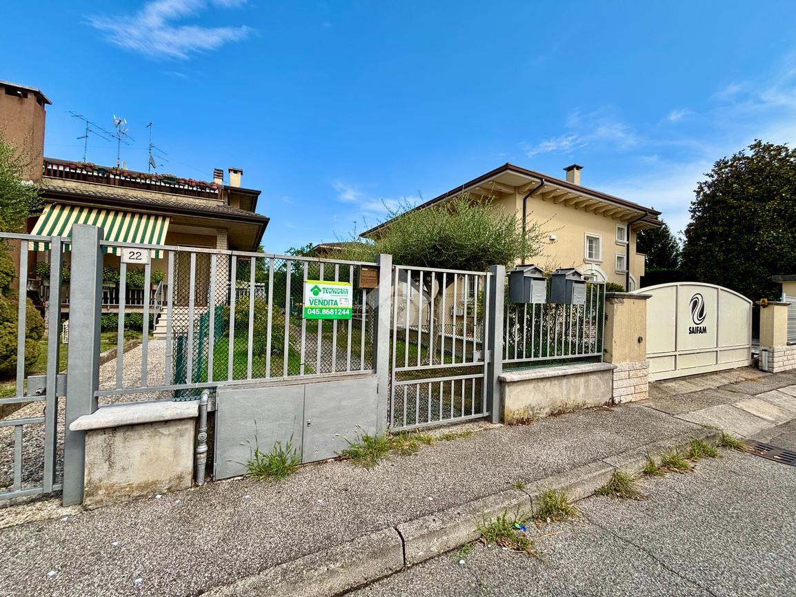 Trilocale in Via Tirso, Sona