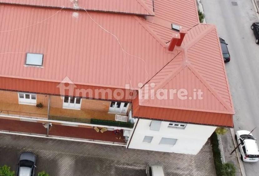 Trilocale in Via Ugo Foscolo 46, Civitanova Marche — foto 3 di 5