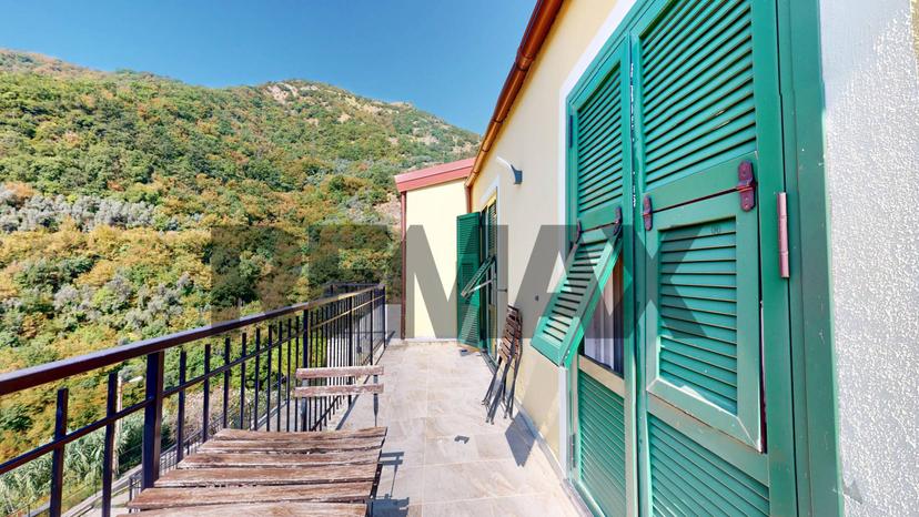 Casa indipendente in Via dei Turchi 7, Avegno — foto 4 di 5