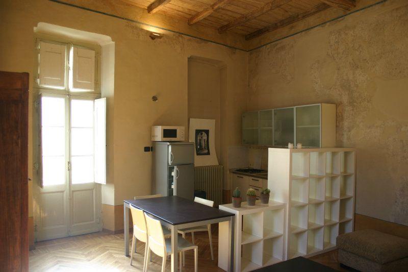 Bilocale in Via San Martino 21, Moncalieri