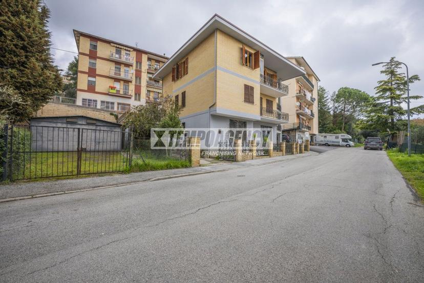 Casa indipendente in Viale Europa, Corridonia — foto 2 di 5