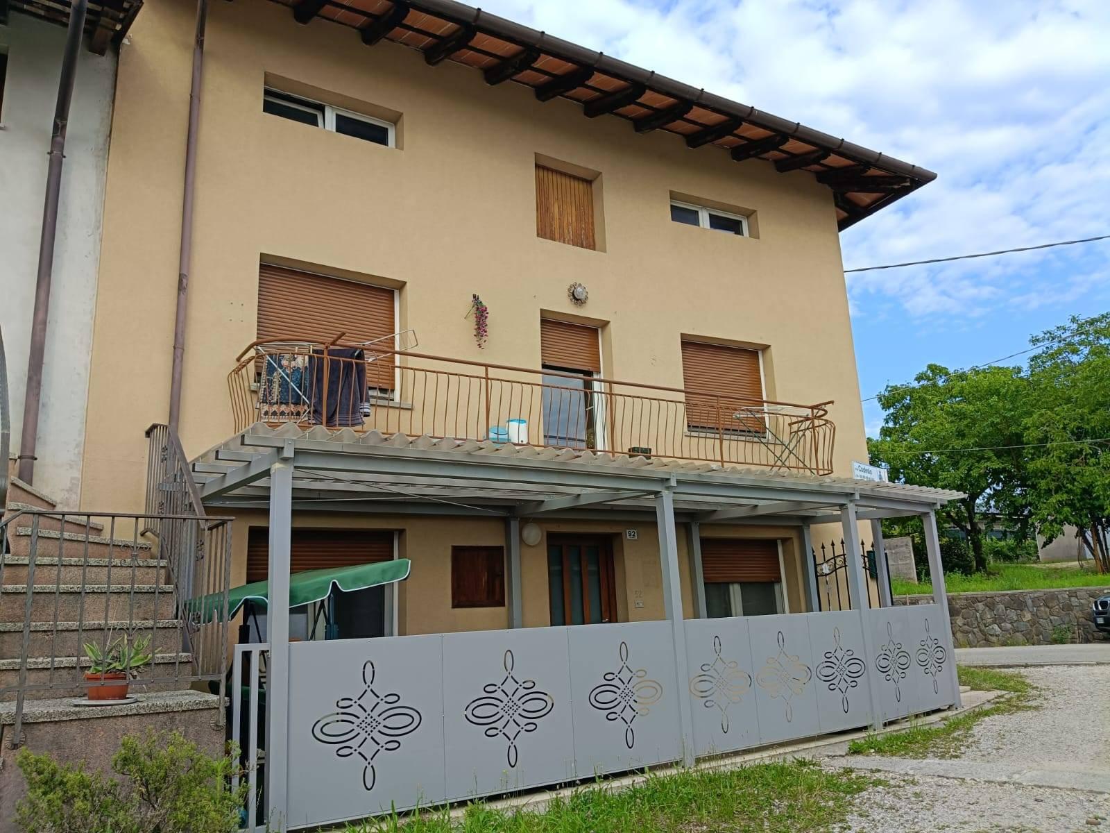Villa a schiera in Via Codesio, Buja 92, Buja
