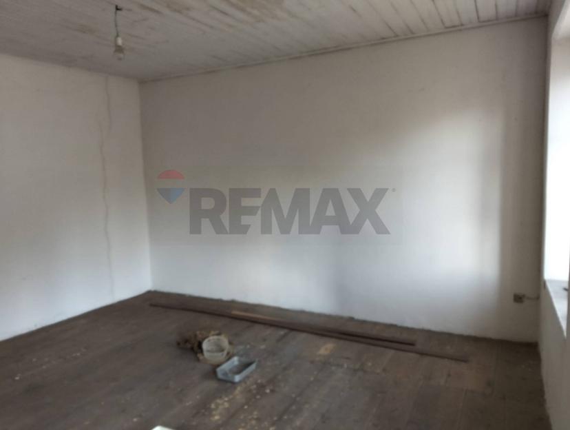 Casa indipendente in Via Gisbenti 16, Valli del Pasubio — foto 5 di 5