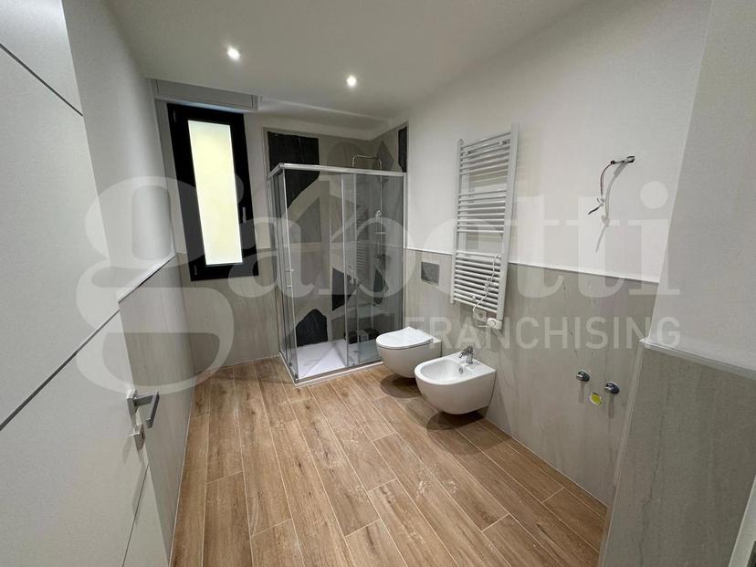 Trilocale in Via Minzoni 5, Borghetto Santo Spirito — foto 2 di 5