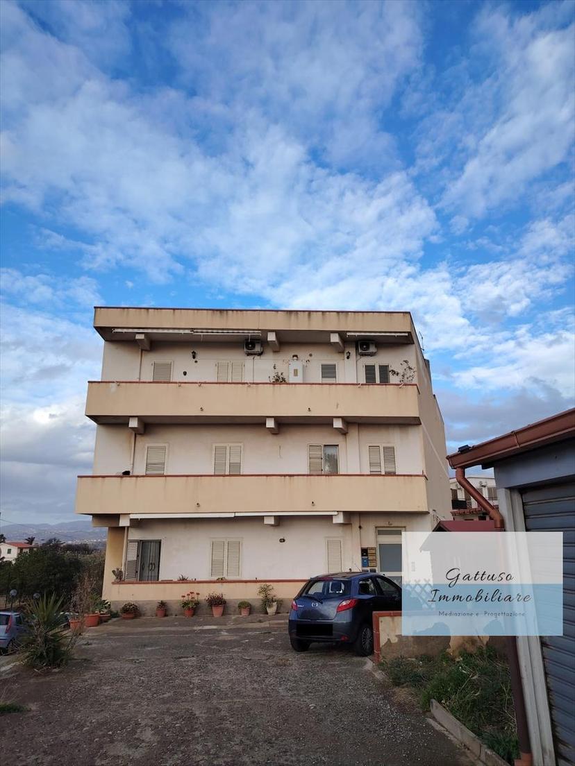 Quadrilocale, Reggio di Calabria