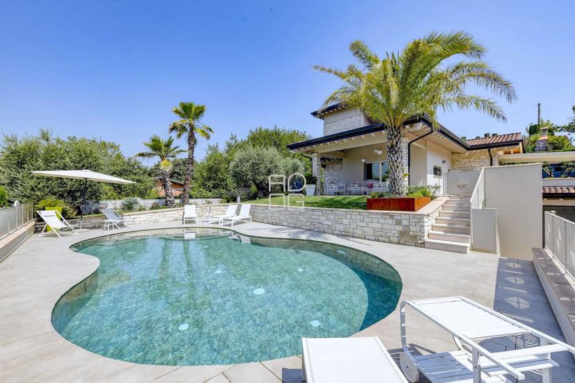 Villa unifamiliare in Via del Pesco, Lonato del Garda — foto 5 di 5