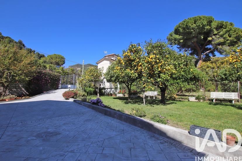 Villa in Via delle Rose, Ventimiglia — foto 2 di 5