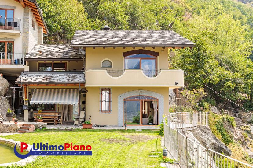 Casa indipendente in Via Ivery 4, Pont-Saint-Martin — foto 3 di 5