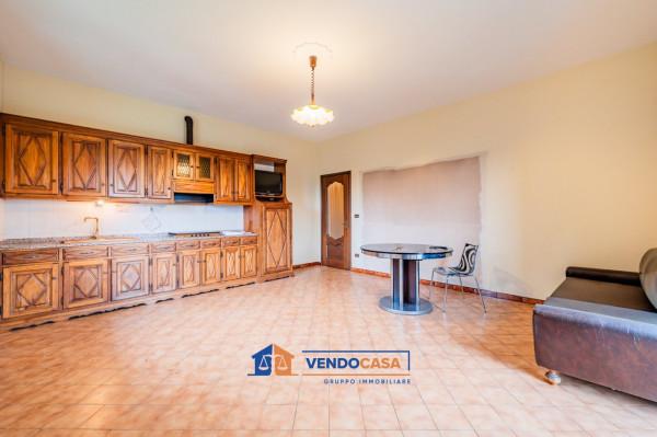 Villa bifamiliare in Borgata Valdiberti 5, Dogliani — foto 2 di 5