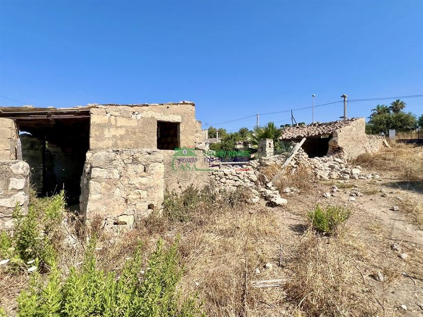 Rustico in Via Emanuele Muccio, Ragusa — foto 5 di 5
